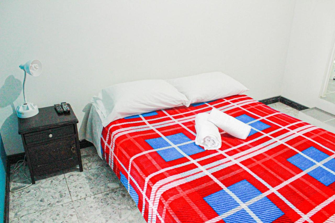 El Cable Hostal Manizales Luaran gambar