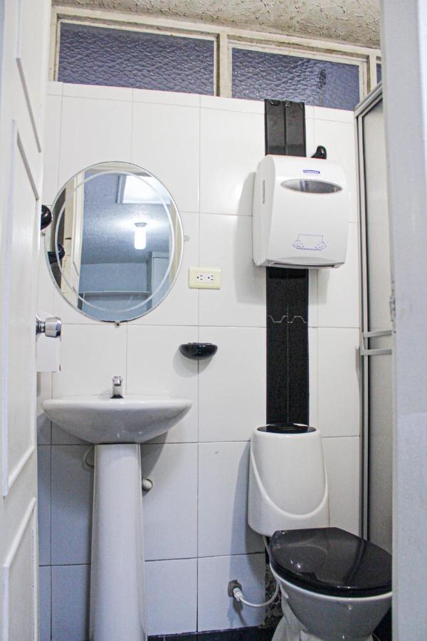 El Cable Hostal Manizales Luaran gambar